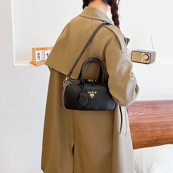 Модная женская сумка в стиле ретро, простая однотонная универсальная маленькая квадратная сумка, повседневная сумка через плечо, маленькие квадратные сумки